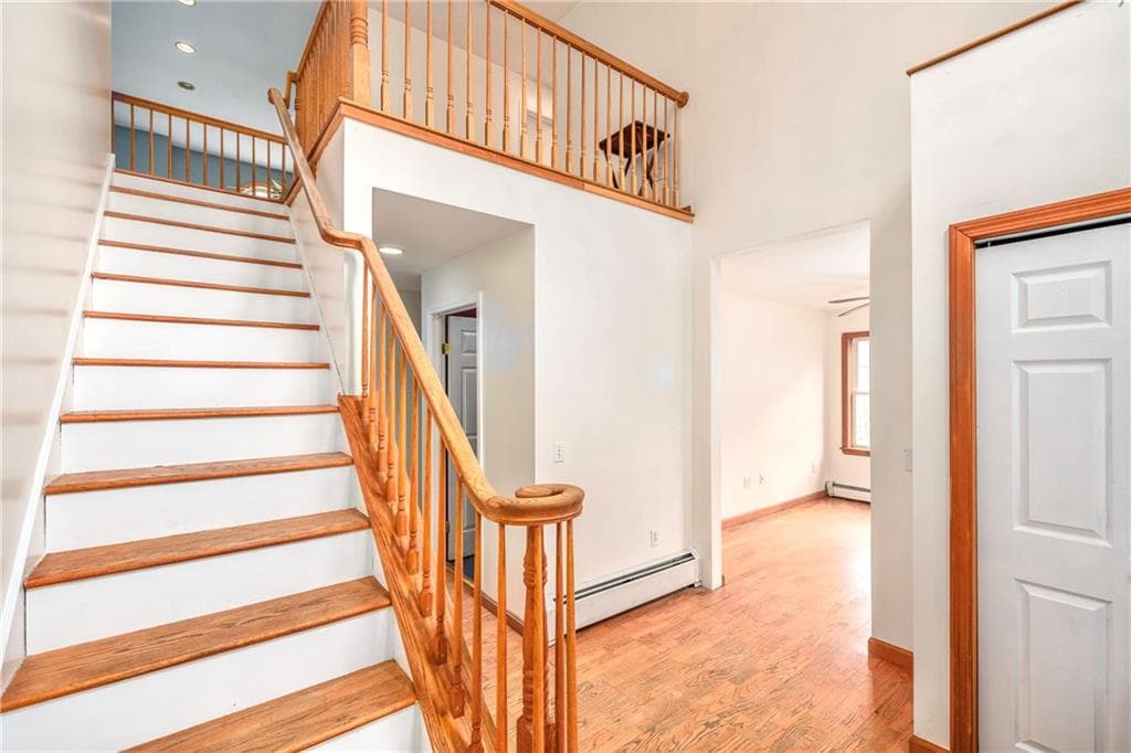 542 Spring Street - Photo 4