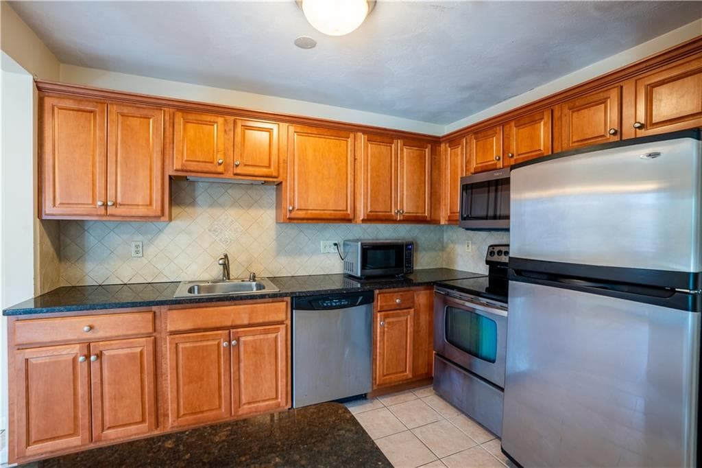 400 New River Road #712