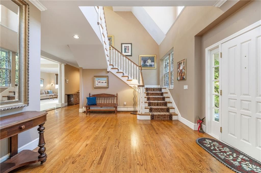 3 Stone Tower Lane - Photo 5