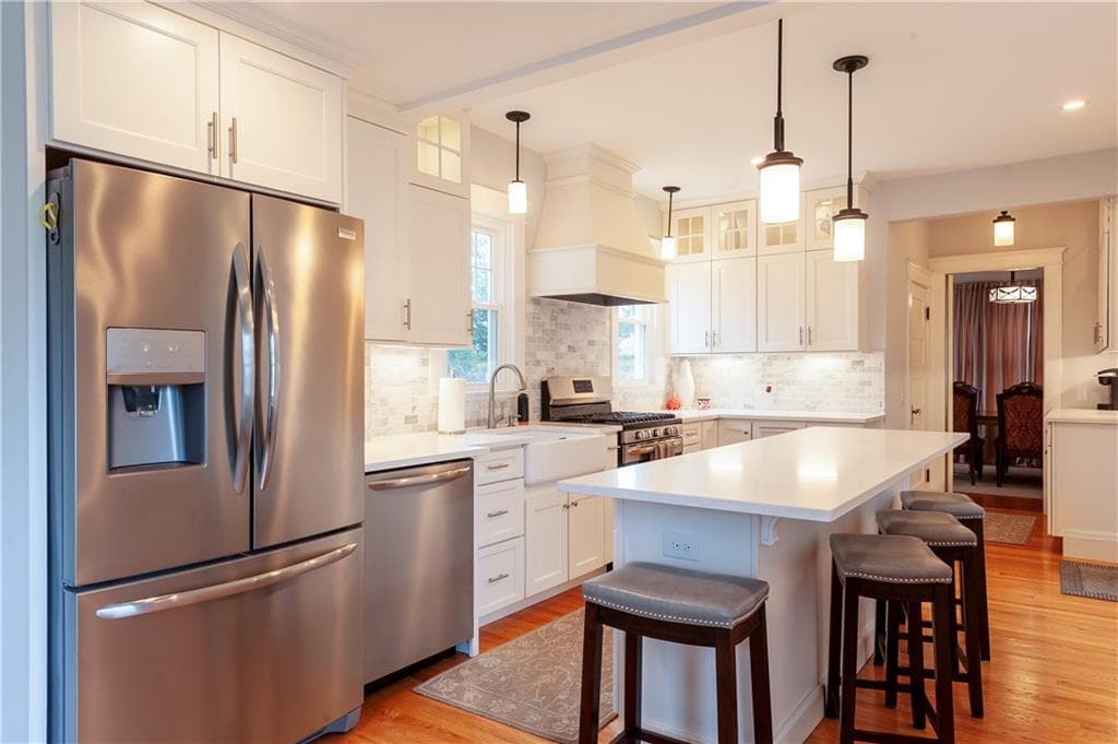 17 Sayles Avenue - Photo 5