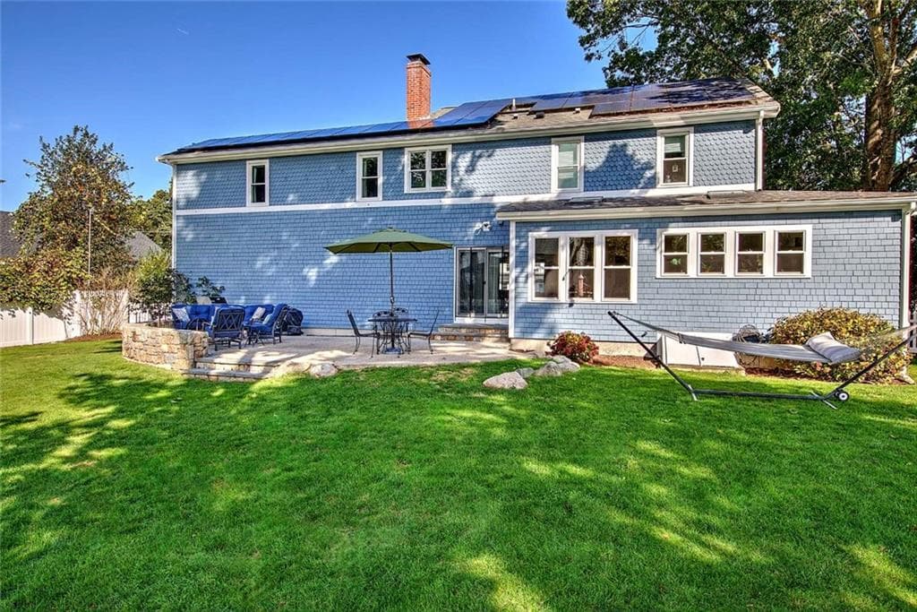 8 Bay Avenue - Photo 4