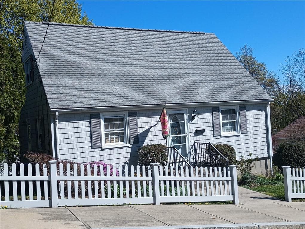 39 Horace Street - Photo 2