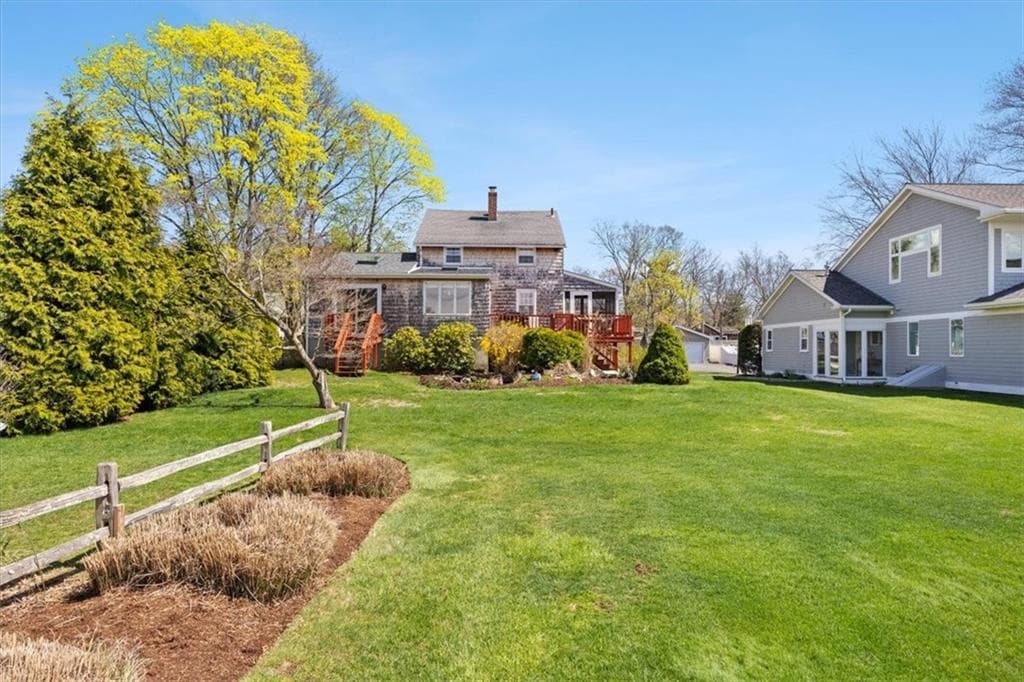 25 King Philip Avenue - Photo 5