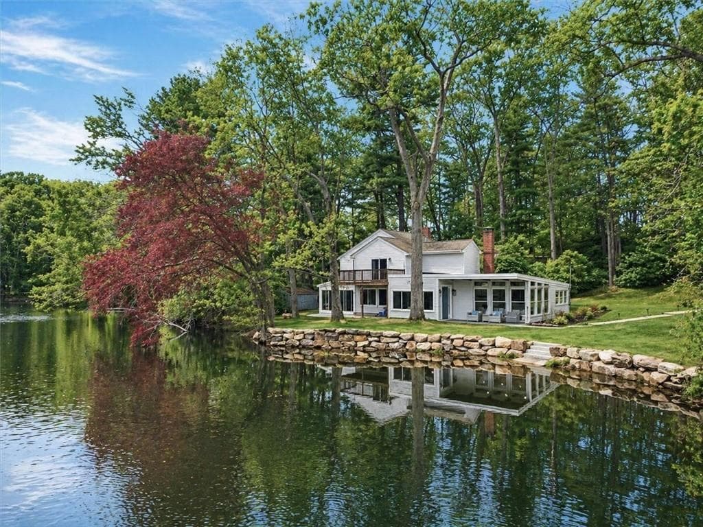 24 Breezy Knoll Road - Photo 2