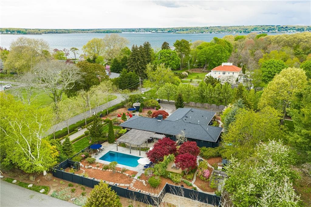 77 Janice Road - Photo 3