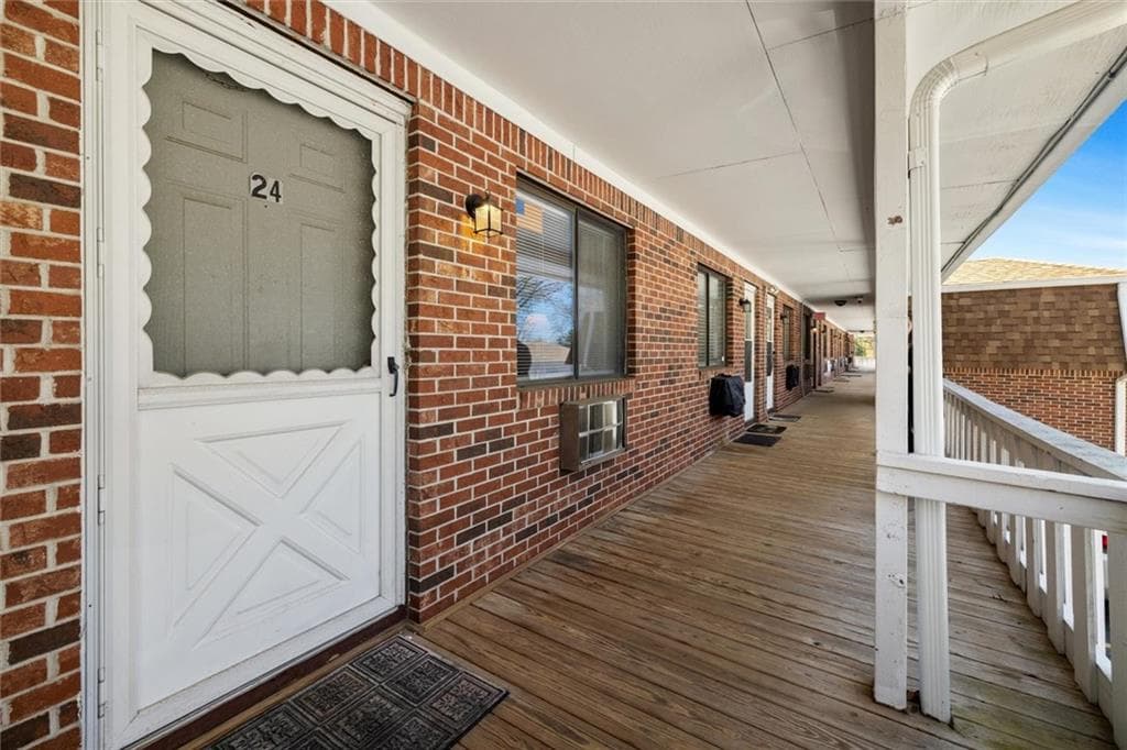 569 Smithfield Road