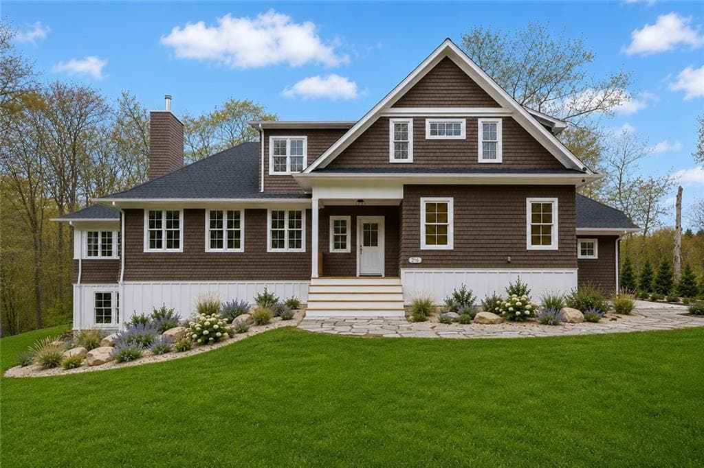 216 Spartina Cove Way