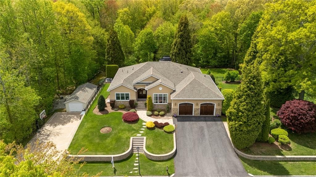 45 Briarbrooke Lane