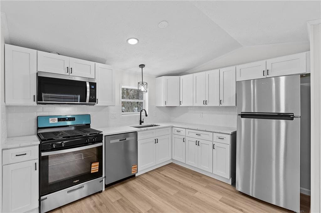 38 Torch Lane - Photo 4