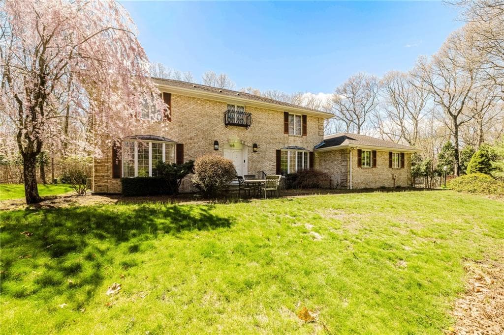 191 Fairway Drive
