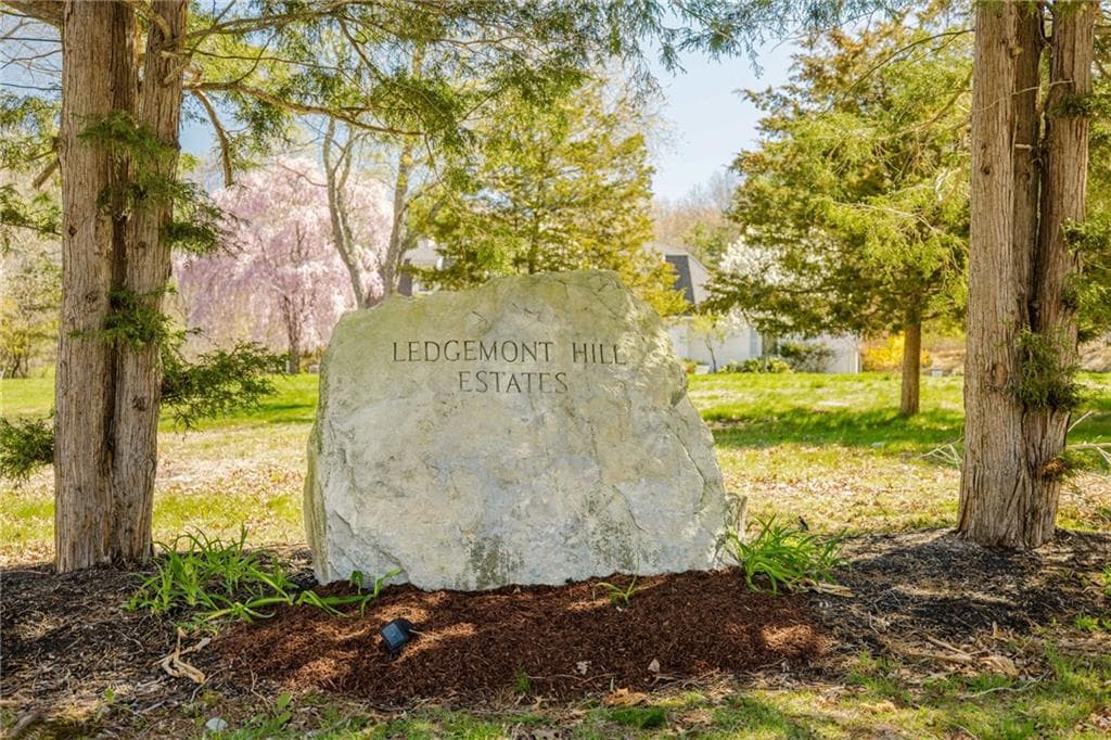 191 Fairway Drive - Photo 4
