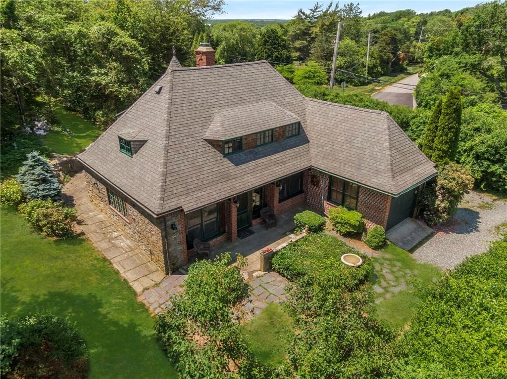 345 Highland Drive - Photo 3