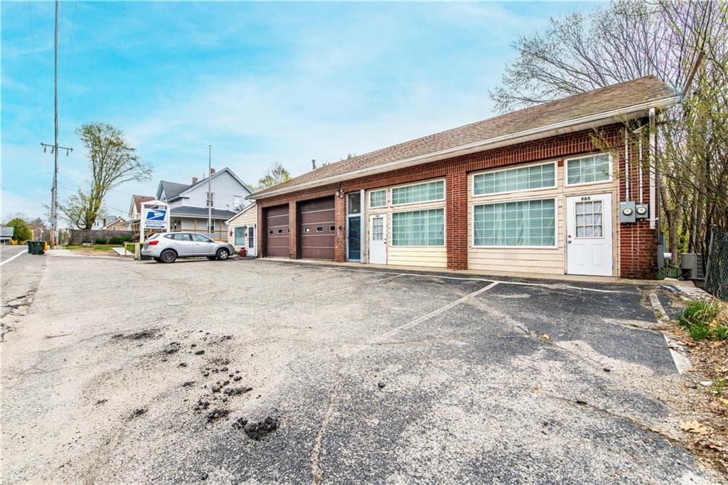963 Victory Highway - Photo 1