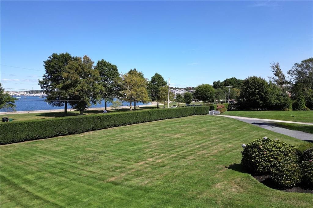 1 Harborview Drive