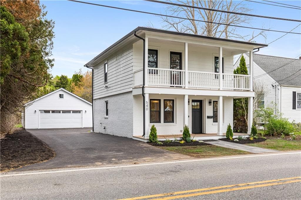 540 Middle Highway - Photo 2