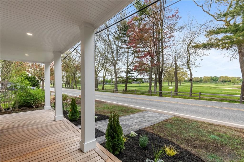 540 Middle Highway - Photo 5
