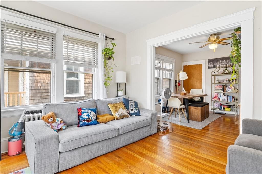 183 Narragansett Street - Photo 4