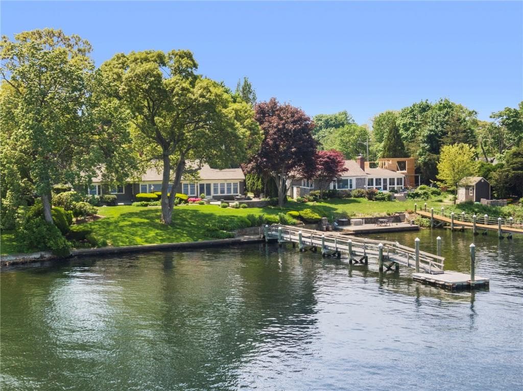 29 Riverside Drive - Photo 4