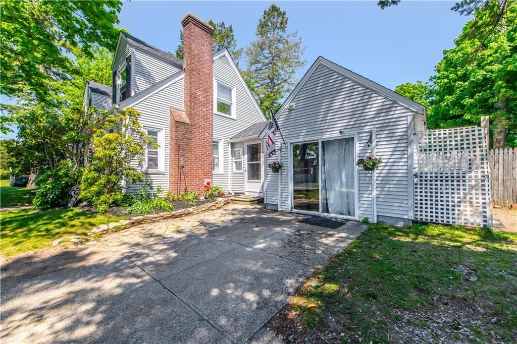 204 Harmony Court - Photo 3