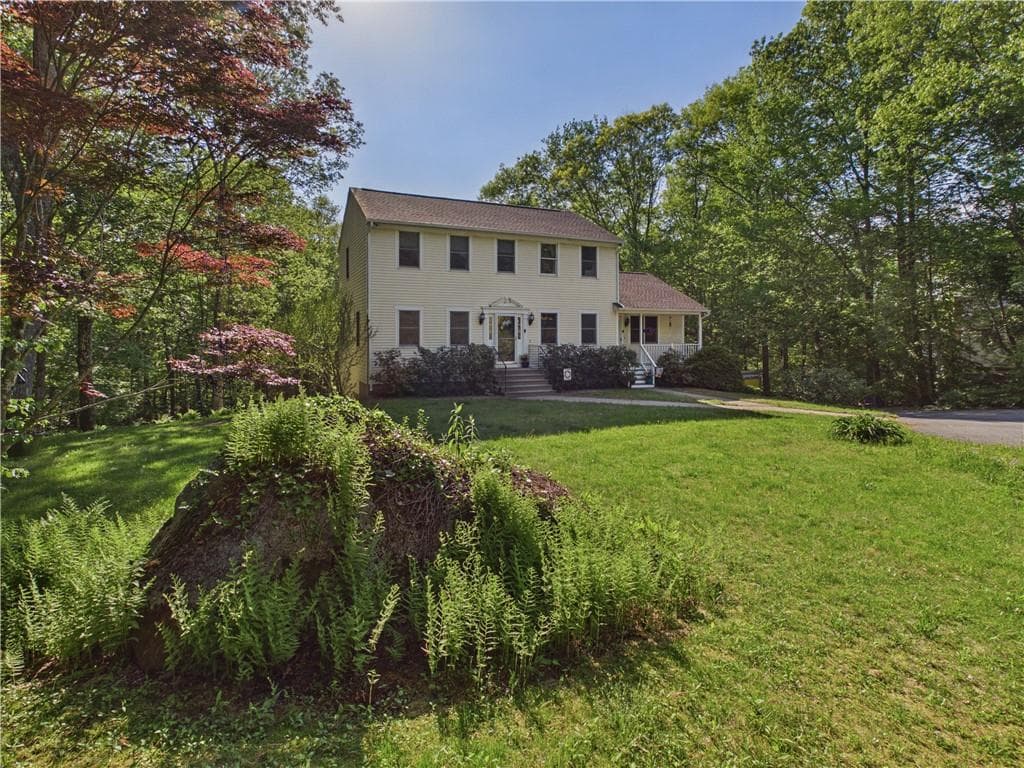 26 VALE Court - Photo 1
