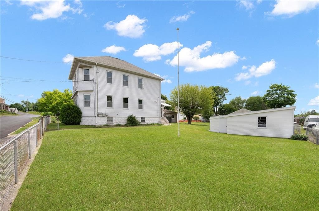 87 Lyman Avenue - Photo 3