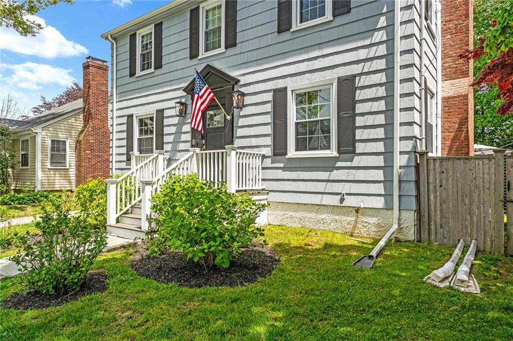 7 Florence Avenue - Photo 3