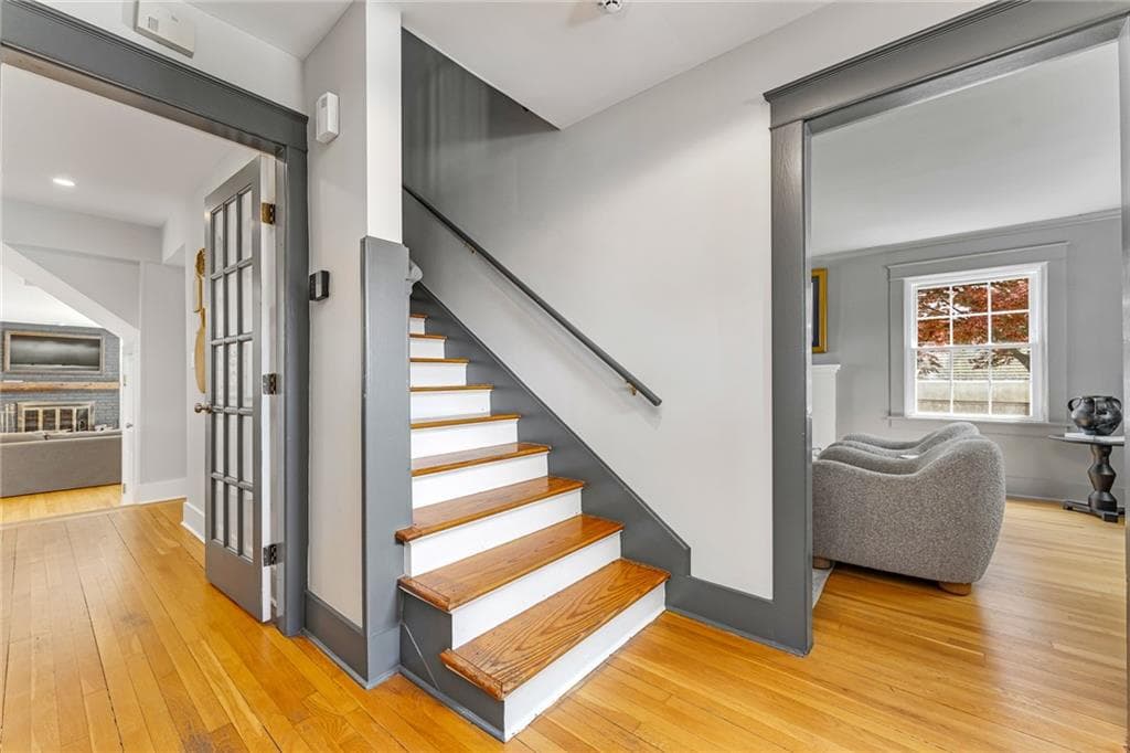 7 Florence Avenue - Photo 4