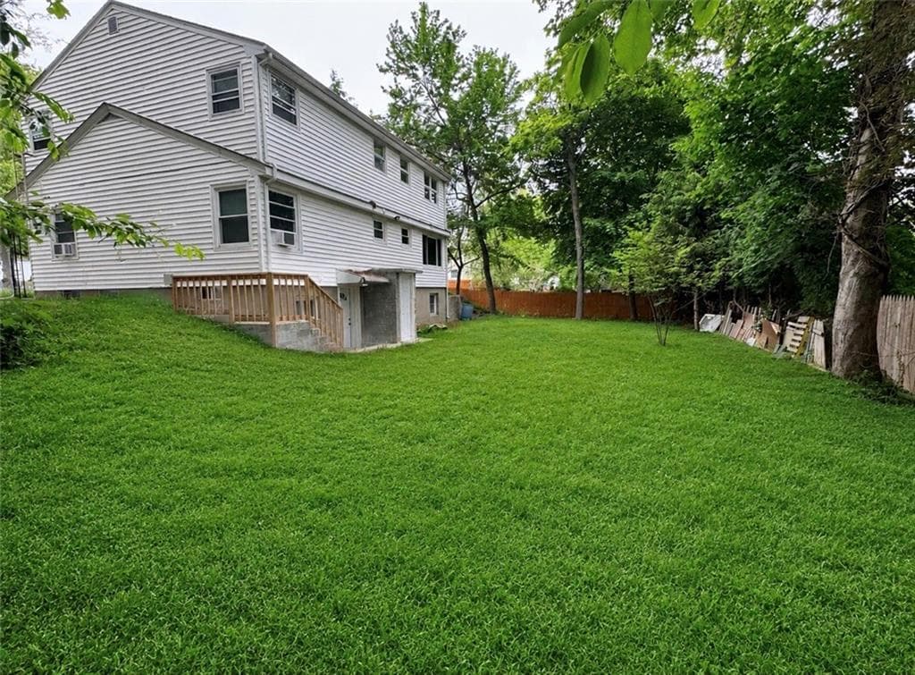 75 HOBSON Avenue - Photo 2