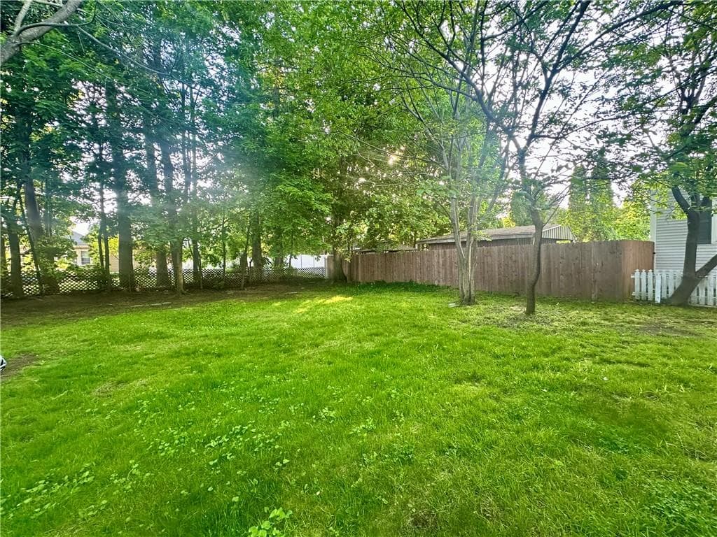 26 Pleasant Street - Photo 5