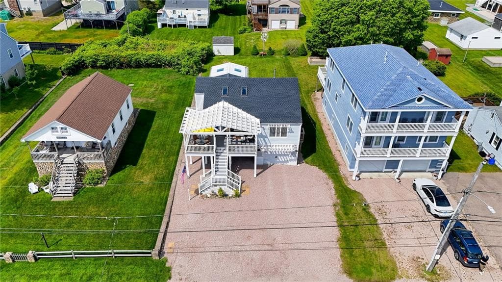 12 Montauk Avenue - Photo 4