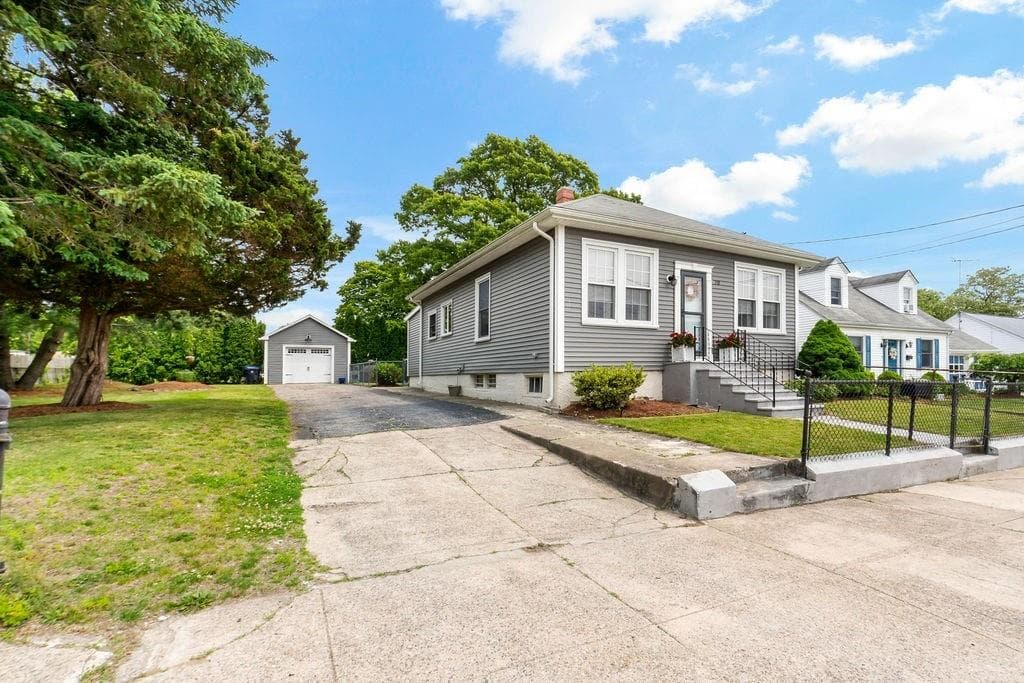 70 Fortin Avenue - Photo 3