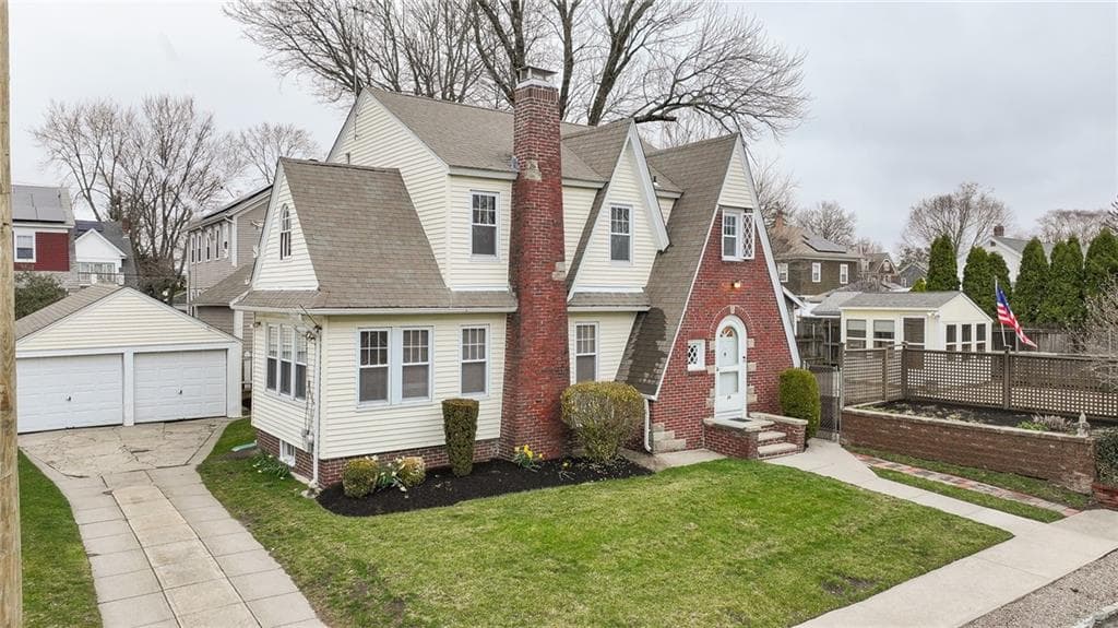 28 Rosewood Avenue - Photo 2