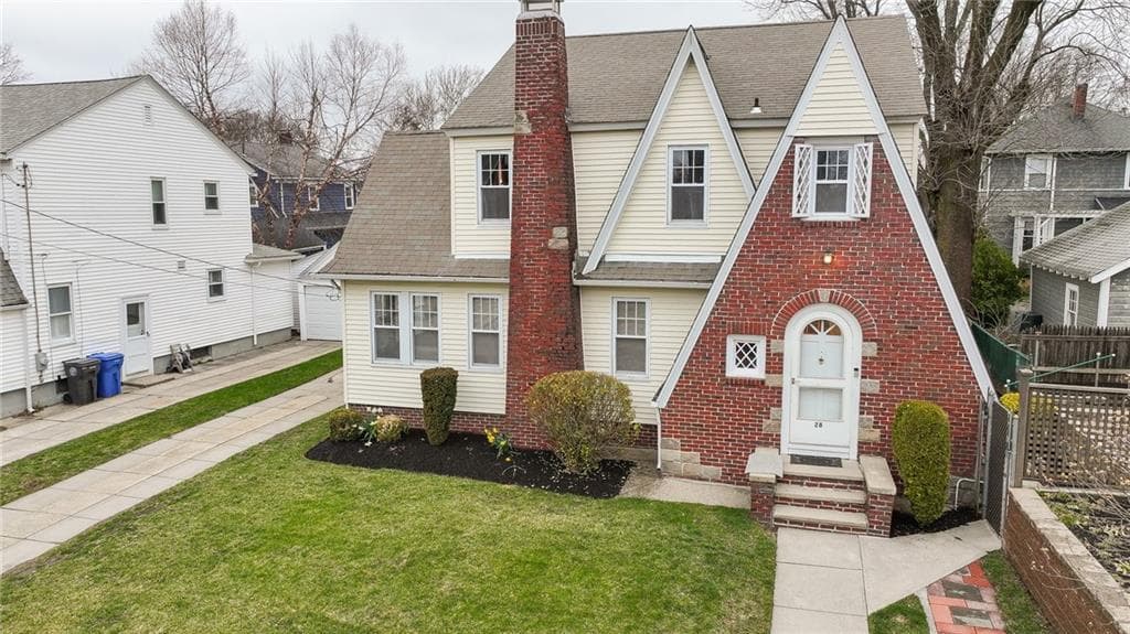 28 Rosewood Avenue - Photo 3