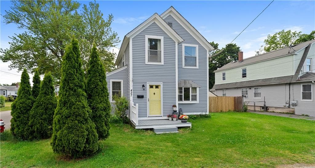 427 Elm Street - Photo 3