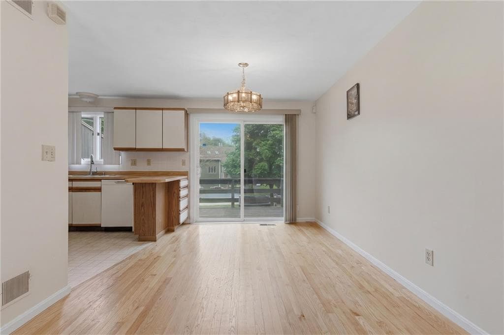 9 Tamarac Drive #D - Photo 5