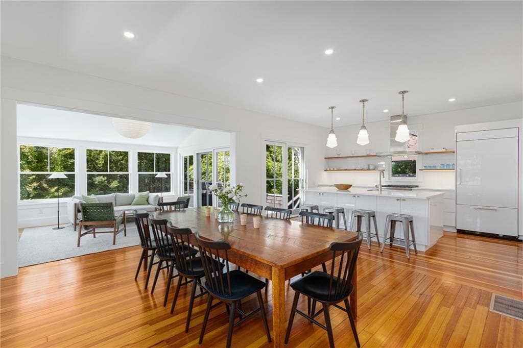 47 Longfellow Road - Photo 4