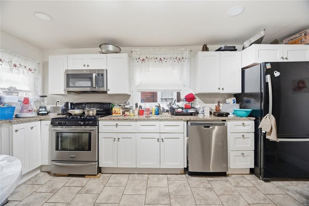 175 Montgomery Avenue - Photo 4