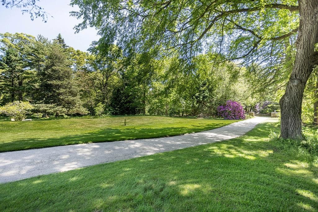 441 Post Road - Photo 3