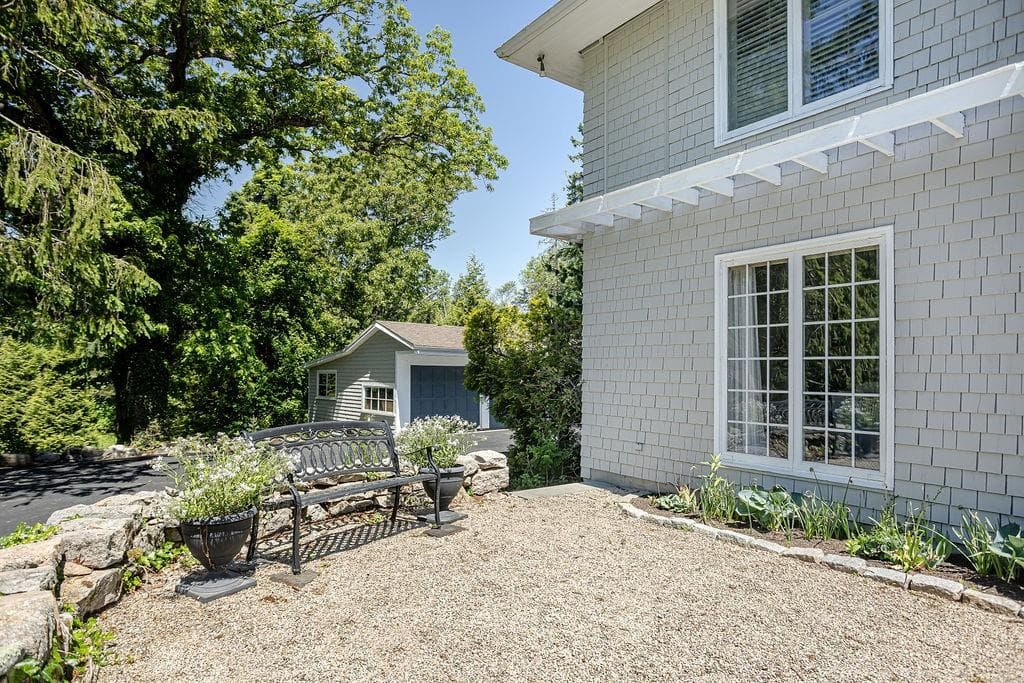 441 Post Road - Photo 5