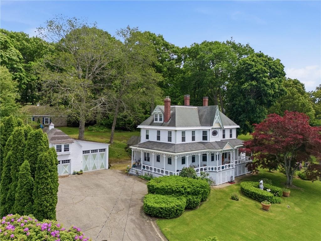 1660 Main Road - Photo 2