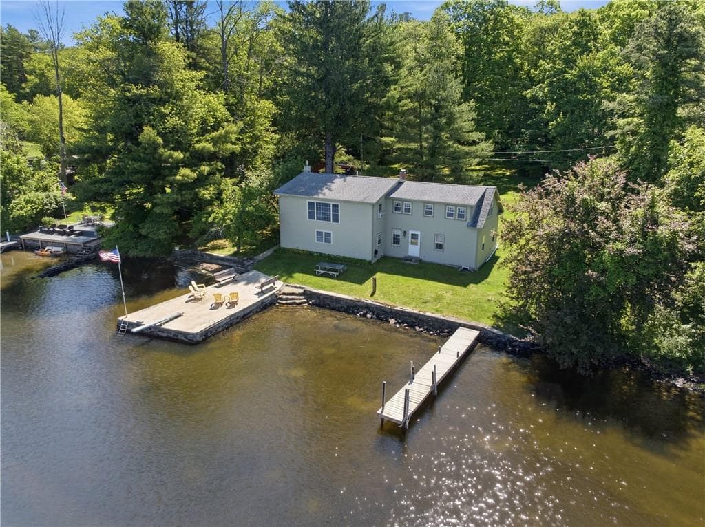 585 Reservoir Road - Photo 2