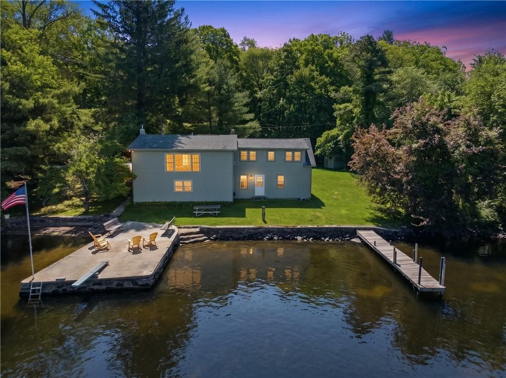 585 Reservoir Road - Photo 3