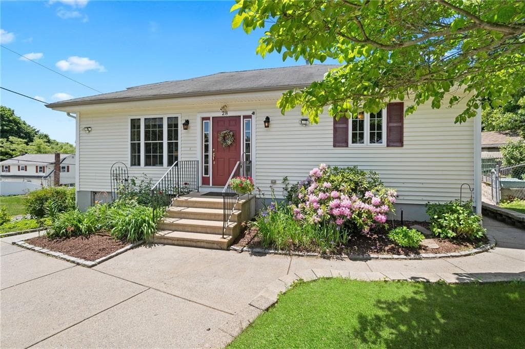 28 Fairview Avenue - Photo 5