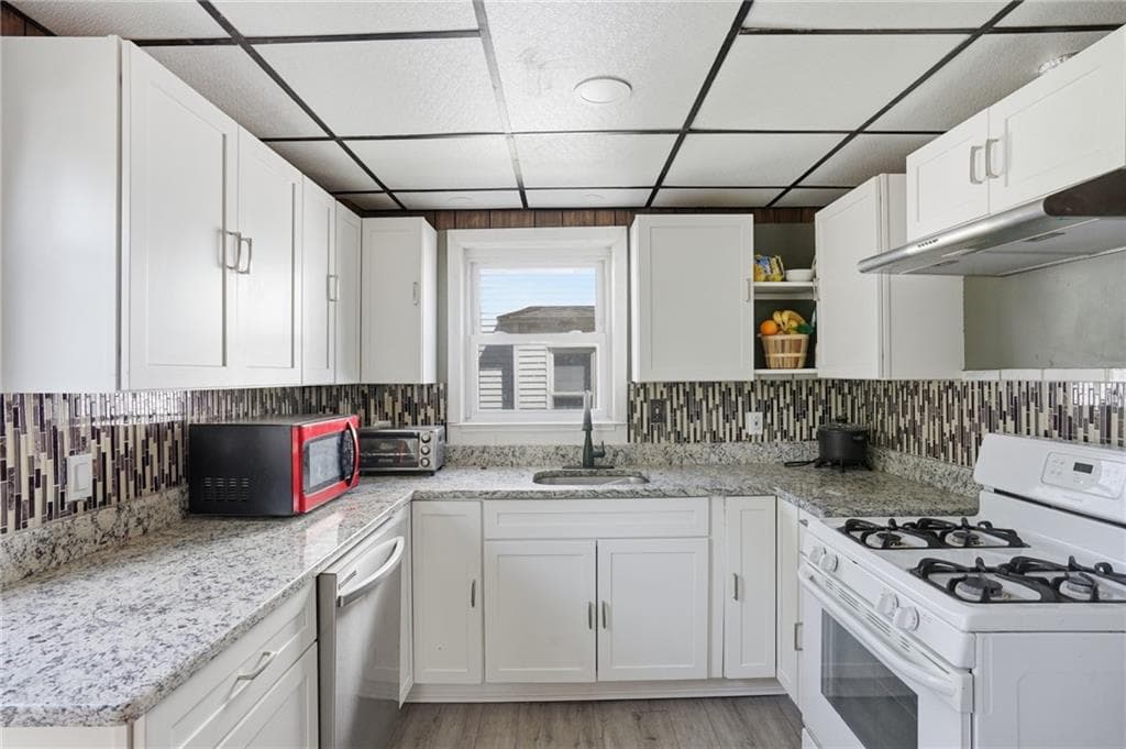 28 Orlo Avenue - Photo 4