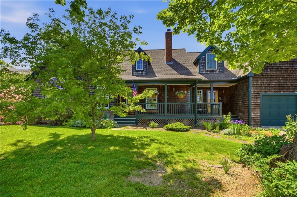 82 Clinton Avenue - Photo 1