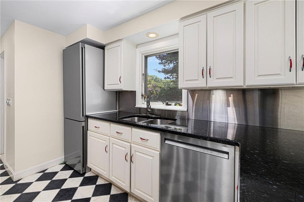 34 Terrace Drive - Photo 5