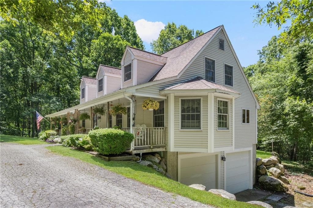 230 Austin Farm Road - Photo 3