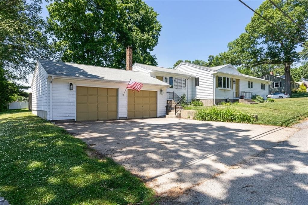 20 Terrace Avenue - Photo 2
