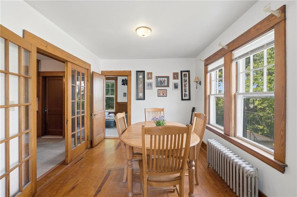 203 Mount Saint Charles Avenue - Photo 5