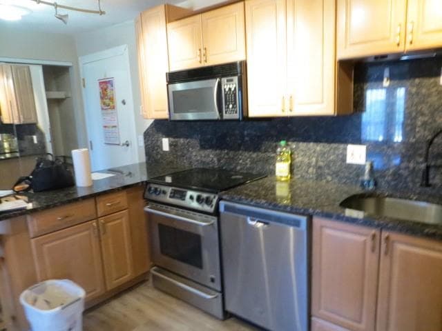 1190 CHARLES Street #63 - Photo 2